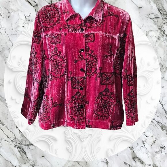  CHICO'S FUSHIA & BLACK NEW embroidered designs  longSleeve velvet silk Jacket - Picture 1 of 17